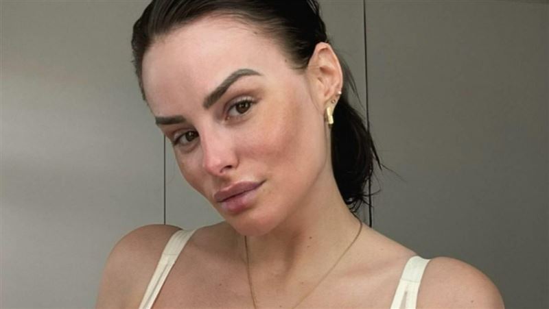 F罩杯巨乳成負擔!辣模拋震撼彈「將動縮胸手術」:走路都在痛