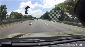 車禍,外掛行李廂,嘉義,水上段,國道三號