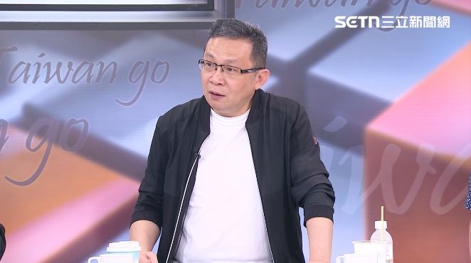 陳東豪表示，藍軍的人喜歡看郭正亮罵民進黨，所以一定會催到深藍的選票，且深藍的選票不會跑到黃國昌那邊去。（圖／前進新台灣）
