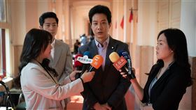 周渝民、薛仕凌、楊貴媚。（圖／CATCHPLAY+、公視、大慕可可提供）