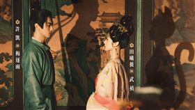 古裝奇幻愛情劇《子夜歸》將由許凱、田曦薇扮東方「史密斯夫婦」，帶來一段融合志怪、冒險與愛情的奇妙旅程。（圖／Disney+提供）