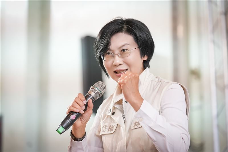 力挺國軍!林岱樺:只加薪不補人是不負責任的國防政策