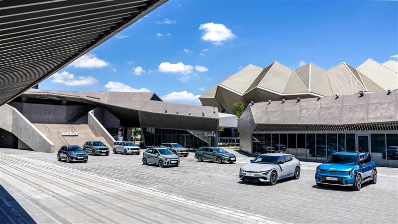 The new EV6搭載Kia DRIVE WiSE智慧駕駛輔助系統。(Kia提供)