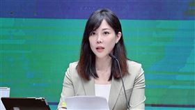 行政院發言人李慧芝今（22）日主持院會後記者會。（圖／行政院提供)