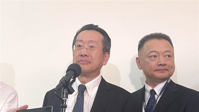 藍白聯手通過軍人加薪法案　顧立雄回應了