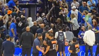 「表弟」失控險揍球迷　聯盟重罰禁賽整季