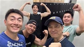 喬巴教練（左起）、鄭人碩、唐振剛、李興文參加節目。（圖／好看娛樂提供）