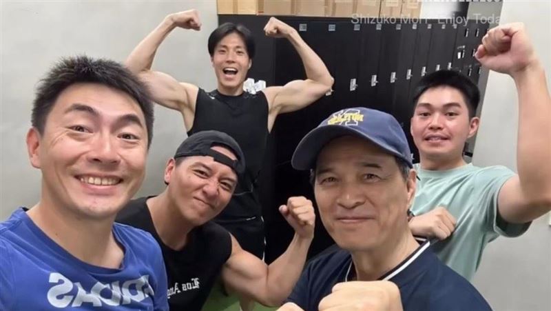 報告班長回歸　57歲李興文激戰53歲小鐘