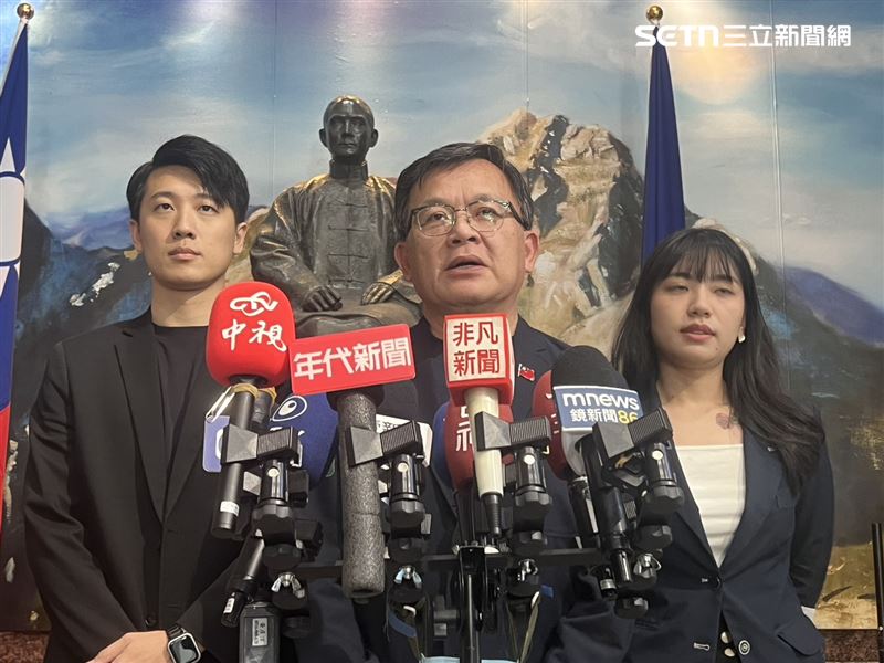 林寬裕11日接受媒體聯訪。(圖/記者蘇晏男攝影)