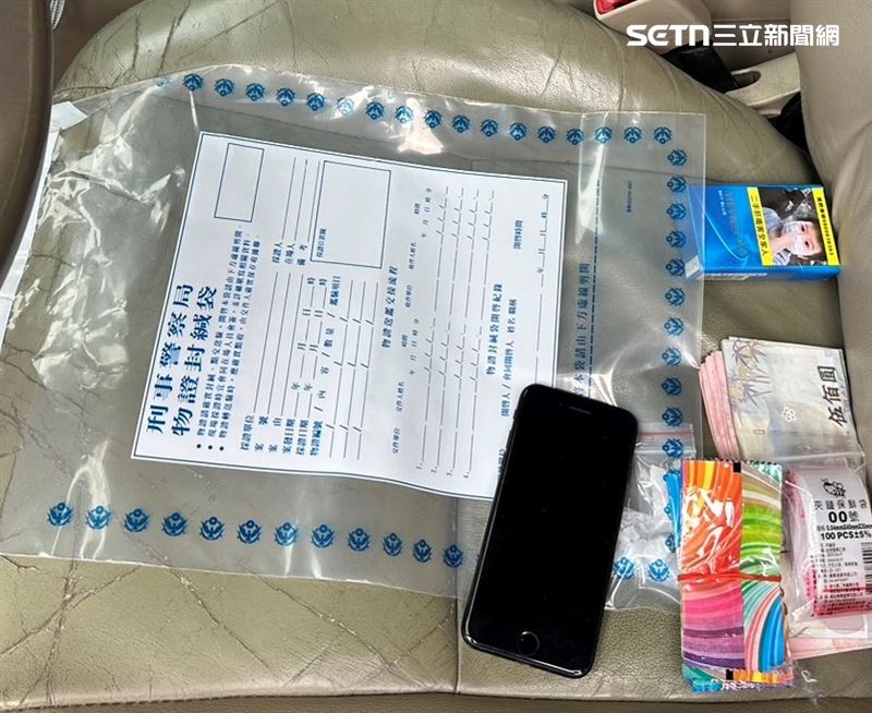 刑事局偵四大隊圍捕明仁會新店分會涂姓幫眾。(圖/翻攝畫面)