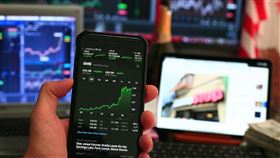 ▲全球藍籌企業展現高毛利與抗風險力，布局更具韌性，009810 ETF聚焦全球百大強勢企業，掌握長線成長契機。（示意圖／PIXABAY）