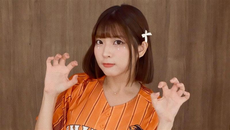 衰捲富豪獵豔名單 瑟七怒轟:惡有惡報