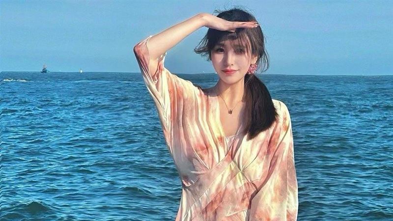 包總統套房嗑藥 陸美女網紅吸毒畫面曝