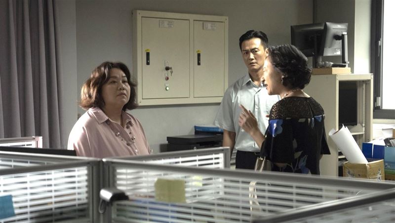 金鐘視后「當小三」偷情！正宮找上門怒毆