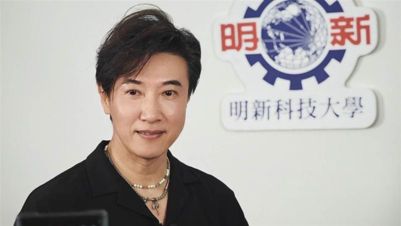 昔手術爆失明危機 60歲陳鴻驚人近況曝光