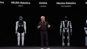 ▲輝達執行長黃仁勳帶一排人形機器人到巴黎，簡直軍火展示。（圖／翻攝NVIDIA官方YT）