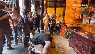 館長才求城隍爺救柯文哲　柯又遭延押2月