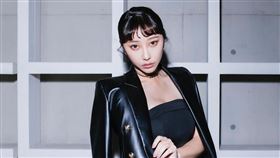 女星姚蜜轉發貼文，認為蔡語芯打牛奶針不治拔管有冤情。（圖／翻攝自姚蜜IG）