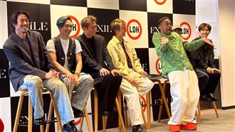 AKIRA撞臉基努李維　要3歲兒當主唱原因曝