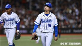 ▲中職36年例行賽，富邦悍將後援投手張奕9局上掉2分。（圖／記者劉彥池攝影）