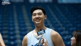 ▲高雄全家海神一哥胡瓏貿。（圖／高雄全家海神提供） 