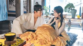 《我奪走了公爵的初夜》徐玄、玉澤演。（圖／friDay影音提供提供）