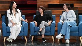 夏于喬(左起)、李亞梅、劉品言一起上節目。（圖／華視提供）