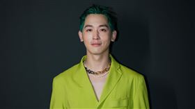 小樂吳思賢遭匿名女子爆料跟蹤騷擾。（圖/藝和創藝提供）