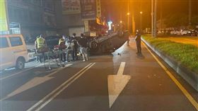 桃園,觀音,車禍,疲勞駕駛,連環撞。（圖／翻攝畫面）