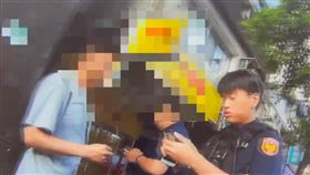 賴男協助勸架，但卻因通緝身份反遭警方逮捕。（圖／翻攝畫面）