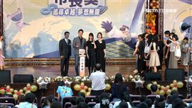 市長獎比拚！北市藍芽耳機、台中禮券4百元