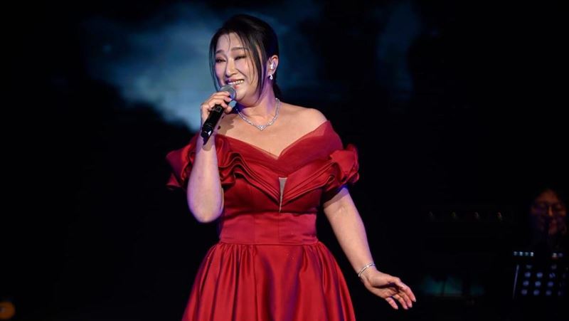王瑞霞唱到一半遭突襲　主辦急發免責聲明