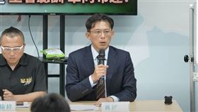 民眾黨主席黃國昌今（16）日召開記者會說明對於總統府邀請共商國是立場。（圖／翻攝畫面)