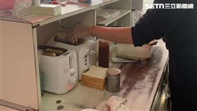 台北市「第一男子美髮沙龍」高嘉彤斜槓美髮師副店長及早餐店員工，現在已坐擁北市小豪宅及瑪莎拉蒂豪車 記者李依璇攝影