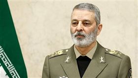▲伊朗最高領袖哈米尼任命伊朗陸軍總司令穆薩維（Abdolrahim Mousavi）擔任新的武裝部隊參謀總長。（圖／翻攝自哈米尼X平台 @khamenei_ir）
