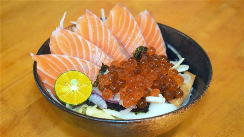藝人納豆也超愛!東區「日料店」宣布歇業