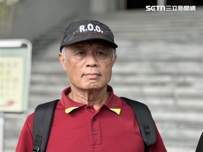 徐爸痛批,幸好兒子單身,若是有家有眷怎經得起被羈押這麼久。(圖/記者簡榮良攝影)