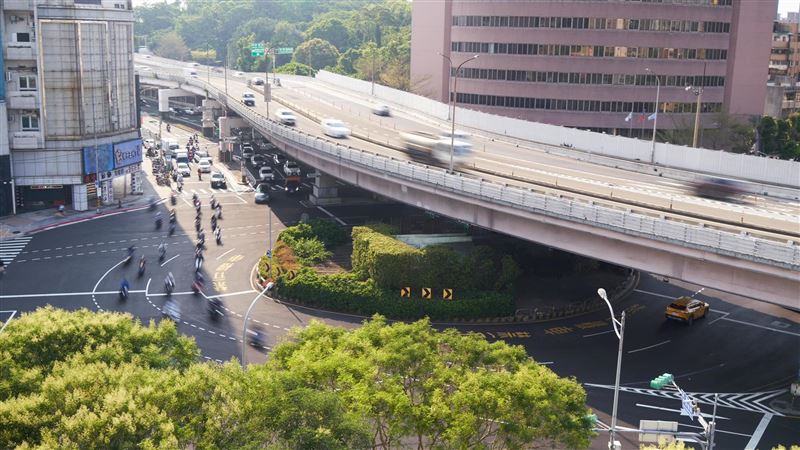 藍綠都質疑!公館圓環地下道填平工程暫緩