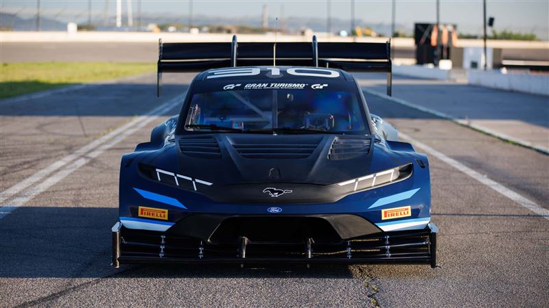 野馬Mach-E賽車　出征156彎魔鬼賽道