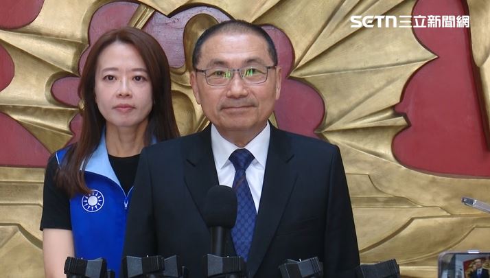 明年300億元中央擴大租金補貼專案,新北市將負擔30%,新北市長侯友宜批中央「神也你要做、鬼也你要做」。(圖/翻攝畫面)