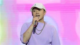 〈最後一頁〉意外爆紅 彈頭回歸舞台。（圖／美秀創意 提供）