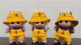 有文創團體推出Labubu與白沙屯媽祖聯名款，原創商家指控，不肖商家用他們的圖片販售商品。（圖／翻攝自勇者文創小物）