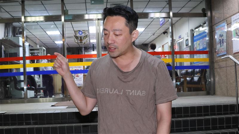 汪小菲曾因闖大s家鬧上警局。（圖／記者鄭孟晃攝影）