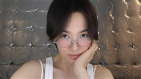 宋慧喬休閒穿搭引爆話題。（圖／翻攝自宋慧喬IG）