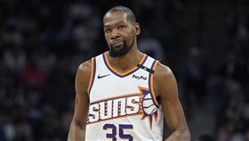 ▲太陽休賽期間不斷在尋找杜蘭特（Kevin Durant）的買家。（圖／美聯社／達志影像）