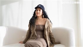 歌手鄭雙雙入圍第36屆金曲獎最佳新人，接受三立新聞網專訪分享出道甘苦談。（圖／記者趙于瑩攝影）