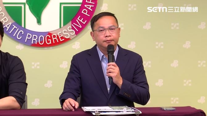 藍白拒出席國安簡報　他狠酸黃國昌朱立倫