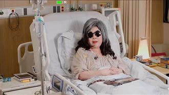 陳文茜鬥惡癌冒15顆瘤！放風虛脫怒丟輪椅