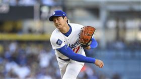 ▲大谷翔平17日先發1局投出28球、挨2安、失1分。（圖／美聯社／達志影像）