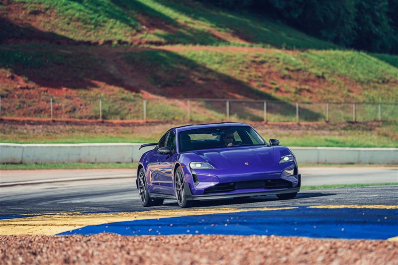 保時捷Taycan Turbo GT刷新賽道紀錄。(翻攝Porsche網站)